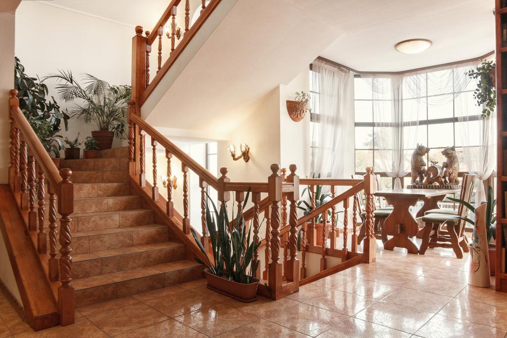 Felisa Hotel Kharkiv Eksteriør billede
